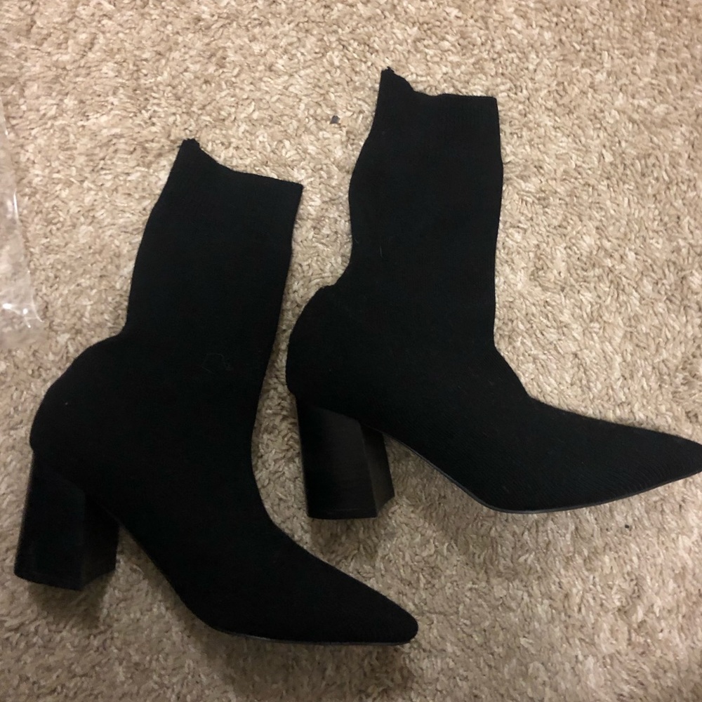 Brand new Stylenanda knit sock boots